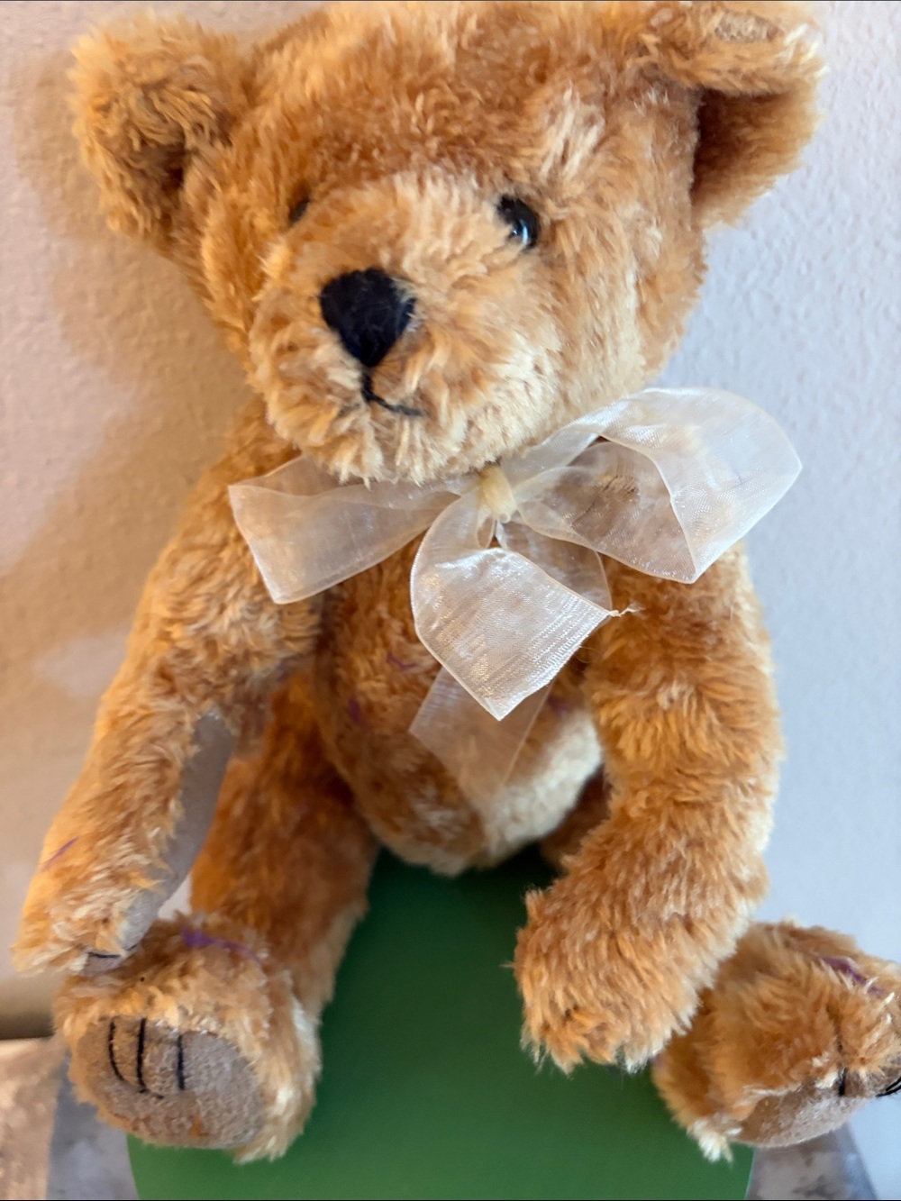 Ditz Designs joined brown bear collectible in New Condition. 12” Decor/ kids
